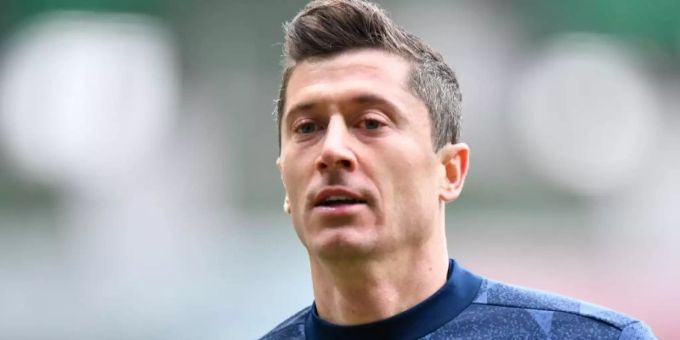 Bayern-Star Robert Lewandowski soll in Polen einen Orden bekommen. Foto: Martin Meissner/AP-Pool/dpa