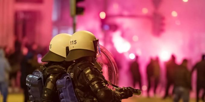 Am Freitag kam es in St. Gallen zu Krawallen zwischen gewalttätigen Jugendlichen und der Polizei. (Archivbild) St. Gallen