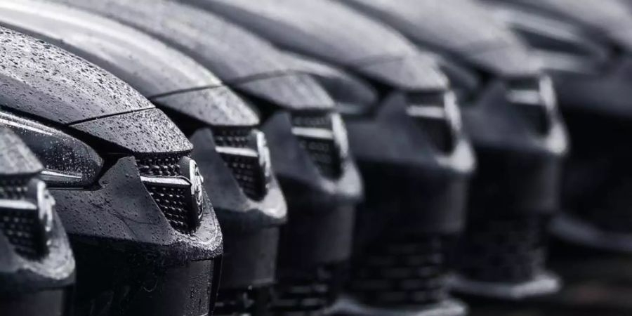 «Ein grosser Schritt in die richtige Richtung»: Die britische Automobilindustrie freut sich in der Pandemie über erste Erholungszeichen. Foto: Peter Byrne/PA Wire/dpa
