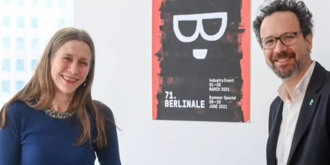Das Leitungs-Duo der Berlinale, Geschäftsführerin Mariette Rissenbeek, und Carlo Chatrian, künstlerischer Direktor. Foto: Jens Kalaene/dpa-Zentralbild/dpa Das Leitungs-Duo der Berlinale, Geschäftsführerin Mariette Rissenbeek, und Carlo Chatrian, künstlerischer Direktor. Foto: Jens Kalaene/dpa-Zentralbild/dpa