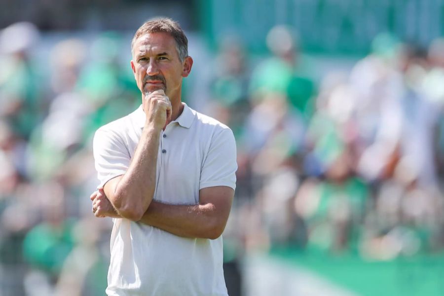 Achim Beierlorzer soll auf Schalke ein Thema sein.