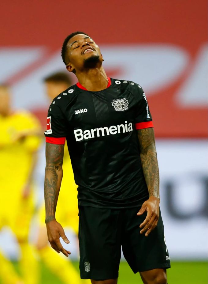 Leon Bailey markiert zwar noch den Ausgleichstreffer, kann aber die Niederlage für Bayer Leverkusen auch nicht abwenden. Bayer Leverkusen