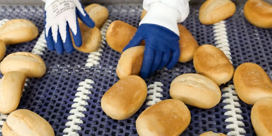 Der Backwarenkonzern Aryzta leidet unter den Lockdown-Massnahmen und hat zuletzt deutlich weniger umgesetzt. Nach dem bereits am Freitag angekündigten Verkauf des Nordamerika-Geschäfts legt Aryzta den Fokus auf Europa und Asien.(Archivbild)