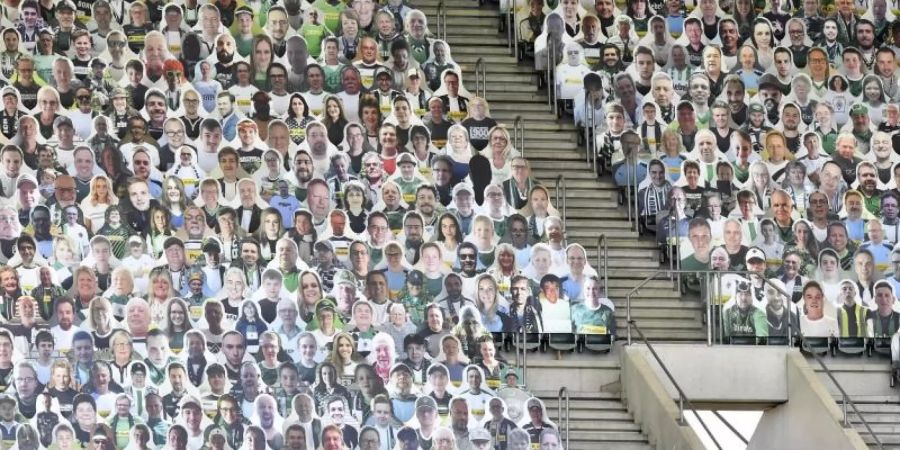 Gladbach freut sich auf das Highlight, muss das Heimspiel gegen Königsklassen-Gegner Manchester City aber im fremden Stadion in Budapest austragen. Foto: Martin Meissner/AP Pool/dpa