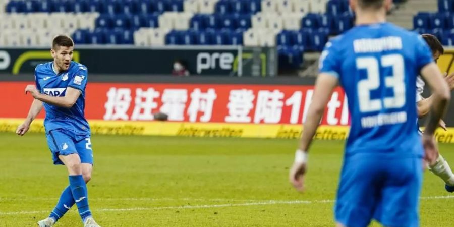 Andrej Kramaric erzielte Hoffenheims Siegtreffer gegen Gladbach. Foto: Uwe Anspach/dpa