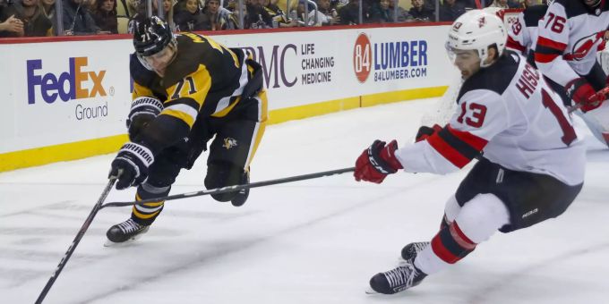 Die Pittsburgh Penguins gewinnen mit 4:1 gegen die New Jersey Devils. NHL