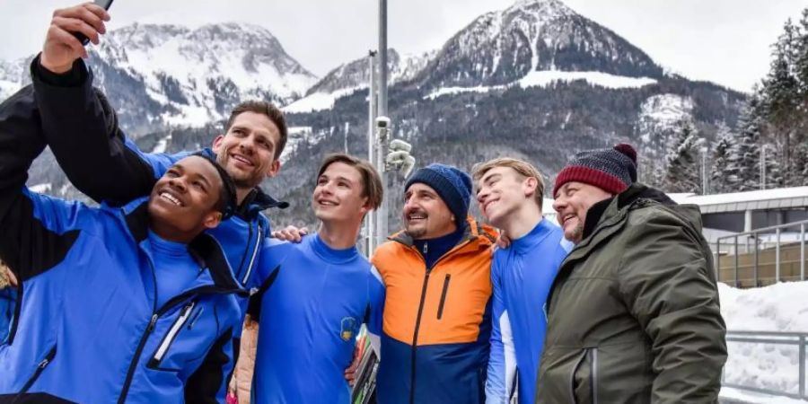 Das ZDF bietet mit dem «Berginternat» familientaugliche Unterhaltung vor Alpenpanorama. Foto: Susanne Bernhard/ZDF/dpa