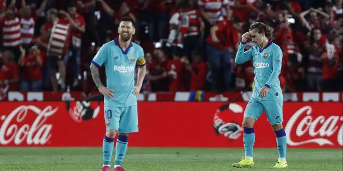 Ratlosigkeit bei den Superstars Lionel Messi und Antoine Griezmann. Der Saisonstart ist dem FC Barcelona misslungen. FC Barcelona Messi Griezmann