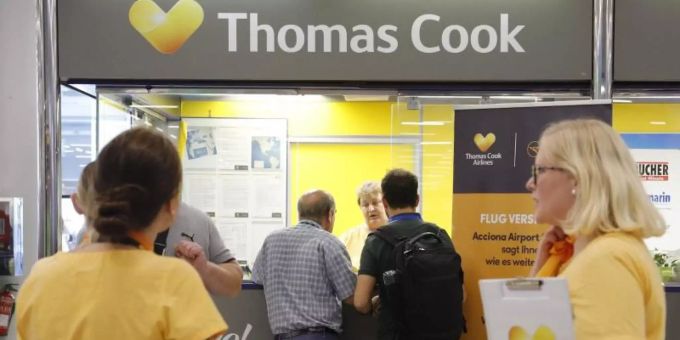 Urlauber, die wegen der Insolvenz von Thomas Cook zuhause bleiben mussten, werden von der Zurich nicht voll erstattet. Thomas Cook