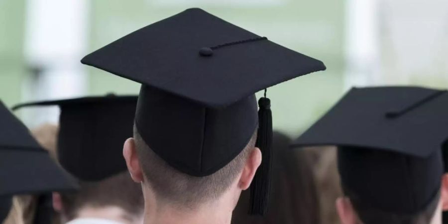 Erstmals seit 2001 ist das Zahl der Hochschulabsolventen gesunken. Foto: Silas Stein/dpa