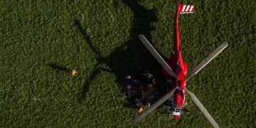 Roter Helikopter