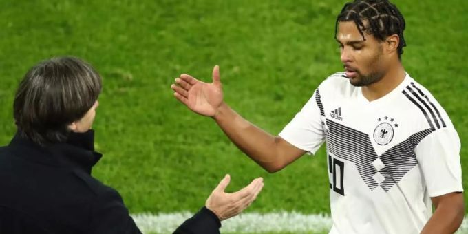 Hat bei der Nationalmannschaft oft Grund zum Jubel: Serge Gnabry. Foto: Christian Charisius/dpa Hat bei der Nationalmannschaft oft Grund zum Jubel: Serge Gnabry. Foto: Christian Charisius/dpa