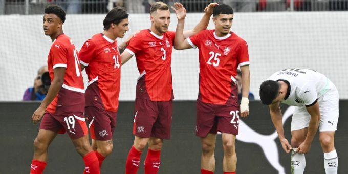 Die Schweizer Nati holt gegen formstarke Österreicher im letzten Spiel vor der EM ein 1:1-Unentschieden. Schweizer Nati