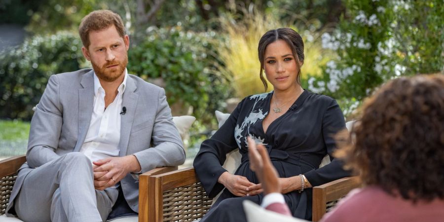 Harry und Meghan im Gespräch mit US-Moderatorin Oprah Winfrey vor drei Jahren. Damals erzählte Meghan erstmals von ihren Suizidgedanken. (Archivfoto)