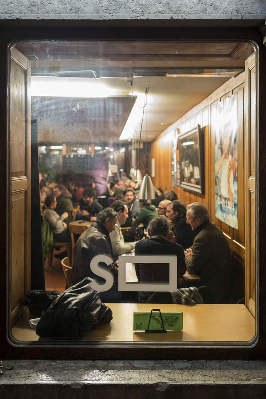 Stundenlang sitzen bleiben, aber nur für einen Kaffee zahlen? Das will ein italienischer Wirt in seiner Bar nicht mehr sehen. (Symbolbild)