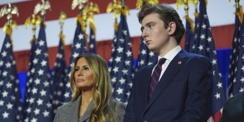 «Stolz» Melania Trump verteidigt ihre Nackt-Fotos! Nau.ch