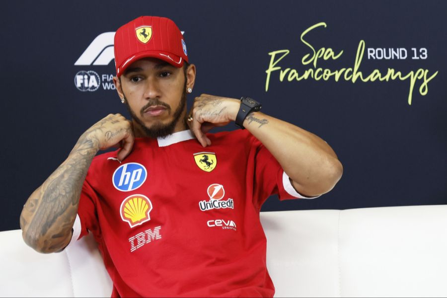 Lewis Hamilton Ferrari