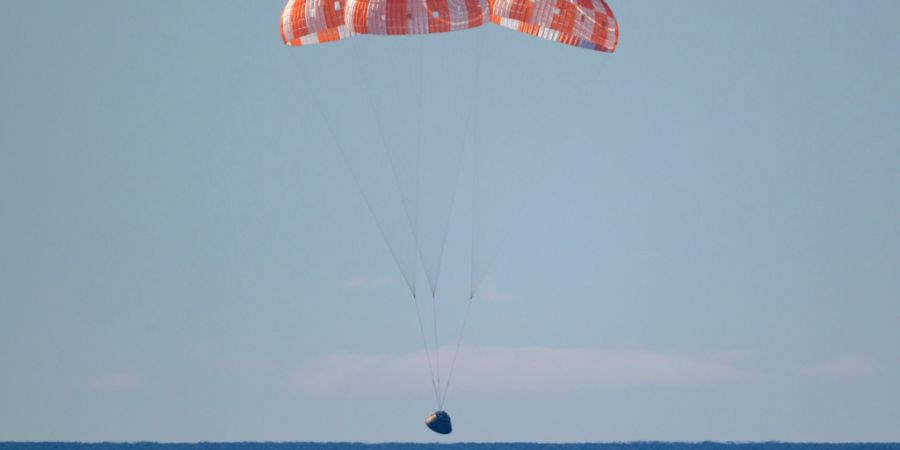 Nach zehn Tagen im All ist die Crew der «Artemis 2» im Pazifik gelandet.