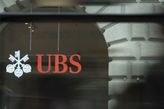 ubs aktie