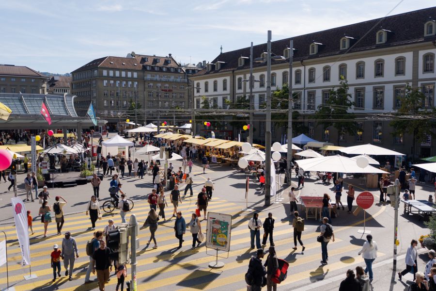 Eröffnungsfest Berner Nachhaltigkeitstage Bahnhofplatz