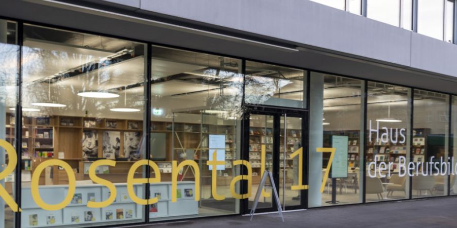Wegen einer technischen Störung ist das Haus für Berufsbildung in Basel bis auf Weiteres geschlossen. (Archivbild)