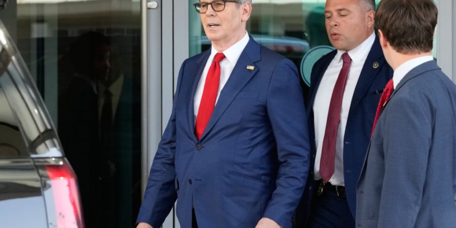 US-Finanzminister Scott Bessent - hier bei der Ankunft im südkoreanischen Incheon - bereitet das Terrain für den Trump-Besuch in China vorr.