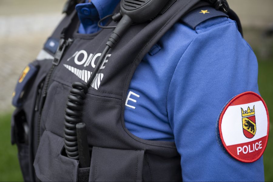 «Sie berichten, dass bei ihnen zu Hause gerade eine polizeiliche Intervention stattgefunden habe ...