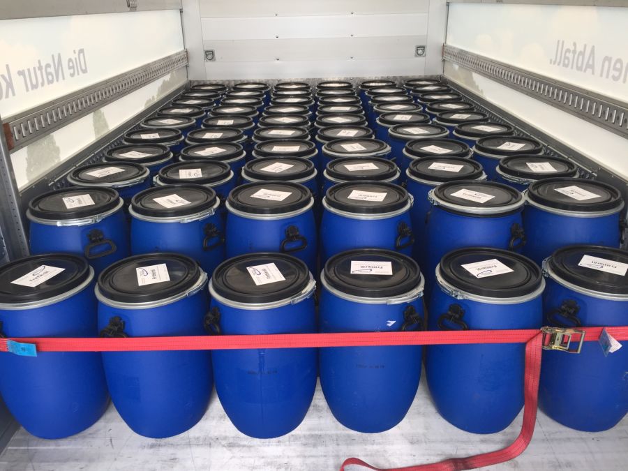 Die Täter geben sich dabei teilweise als Abholdienst aus.