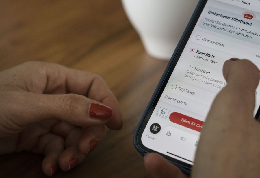 Seit Mitte Februar testet die SBB auf der Strecke Bern-Brig ihr digitales Check-in-System in der App.