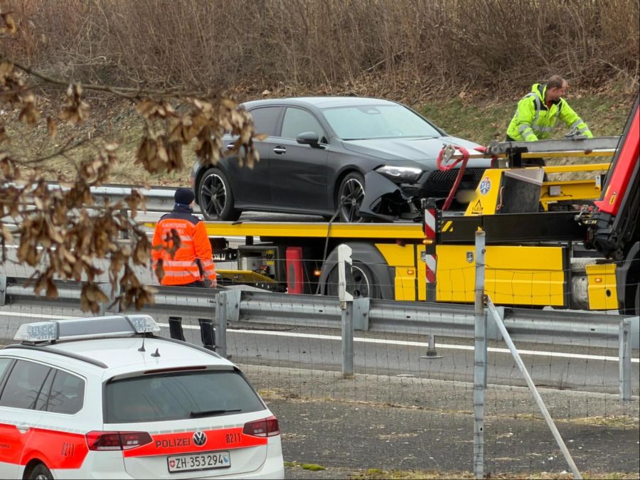 Die mutmasslichen Diebe konnten auf der A1 gestoppt werden.