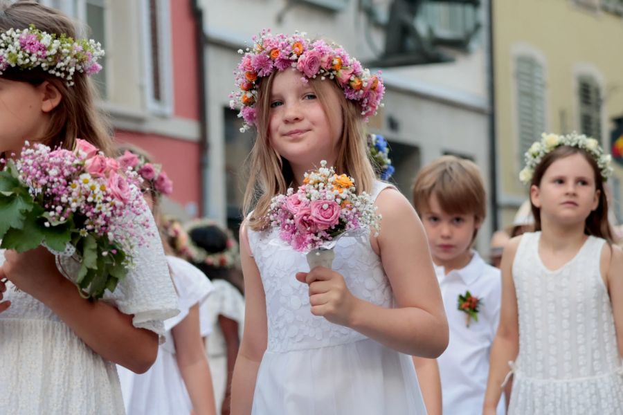 Impressionen vom Maienzug 2026 durch die Aarauer Innenstadt.