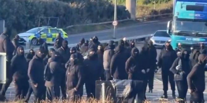 Demonstranten Hafen Dover
