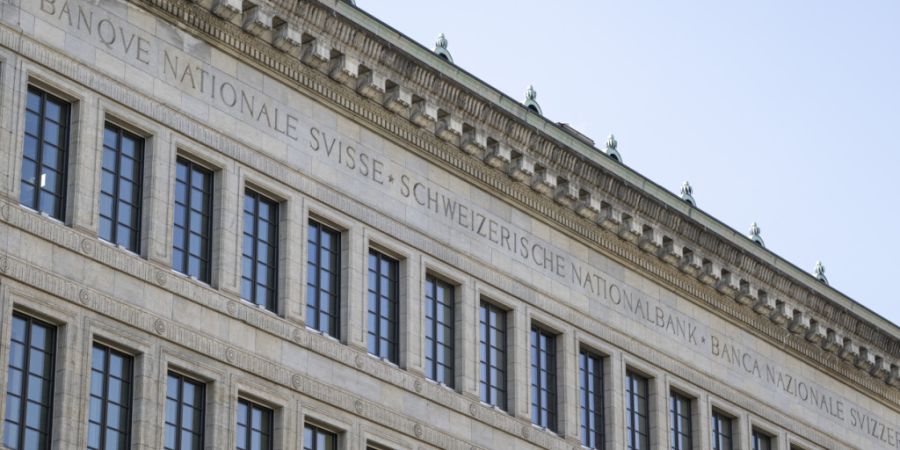Ökonominnen und Ökonomen erwarten für die Schweiz 2026 ein schwächeres Wirtschaftswachstum als bisher angenommen. (Symbolbild)