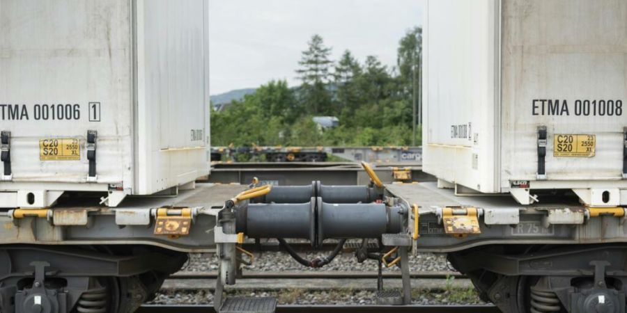 Der Aargauer Regierungsrat erwartet aufgrund der Industriefirmen im Fricktal mehr Güterverkehr. Daher fordert er vom Bund einen Ausbau der Infrastruktur. (Symbolbild)