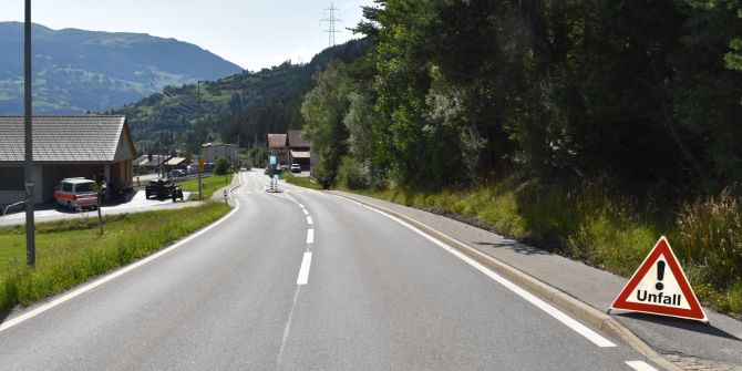Unfall Surava