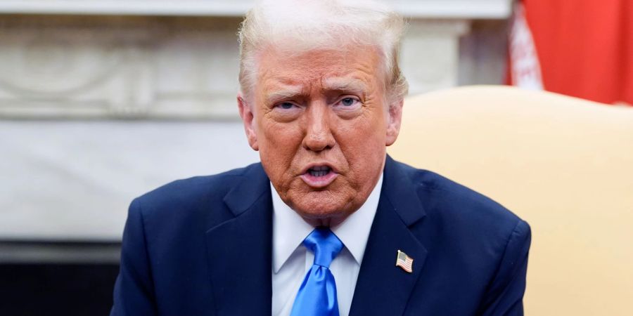 US-Präsident Trump hält trotz eines internationalen Aufschreis an den Plänen fest, dass die USA die Kontrolle über den Gazastreifen übernehmen sollen.