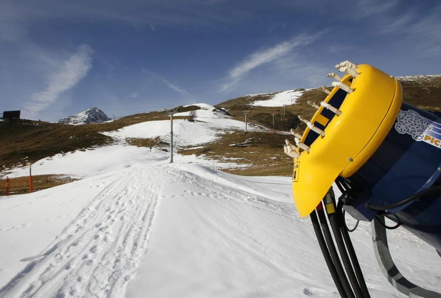 Die positiven Temperaturen sind für den Schnee in den Skigebieten «nicht ideal».