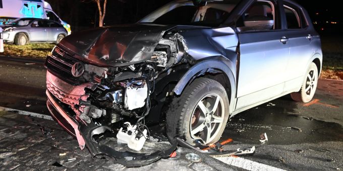 Kollision zwischen zwei Autos in Oberriet. Kollision in Oberriet