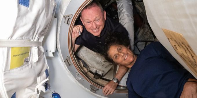 Nach zehn Monaten unfreiwilligem Aufenthalt im All rückt die Rückkehr für zwei US-Astronauten näher. Die beiden Astronauten