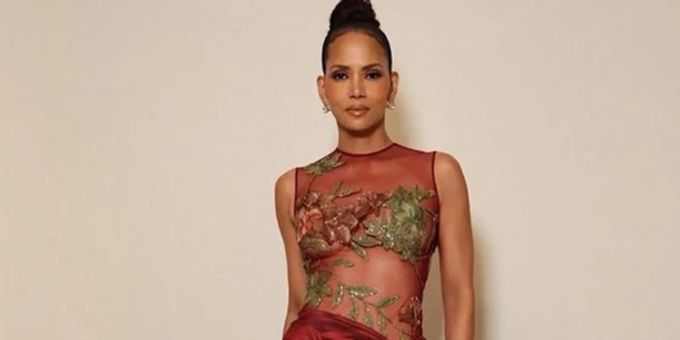Wow-Moment - Halle Berry begeistert bei Elie Saab im «alten» Gewand