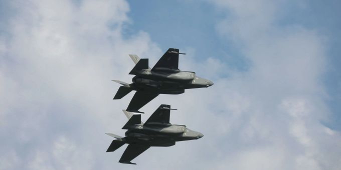 Norwegen sendet Kampfjets und Soldaten an die polnisch-ukrainische Grenze Norwegen sendet Kampfjets und Soldaten an die polnisch-ukrainische Grenze