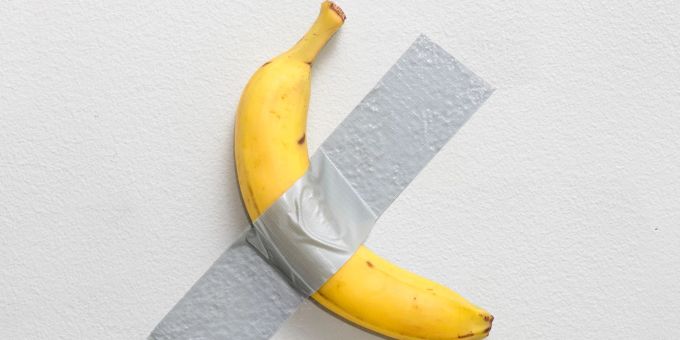 6,2 Millionen US-Dollar. So viel wurde für eine Banane und ein Stück Klebeband ausgegeben. Sotheby's/dpa banane 6,2