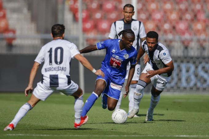 Nicky Beloko fehlt dem FC Luzern mehrere Monate. FC Luzern Nicky Beloko