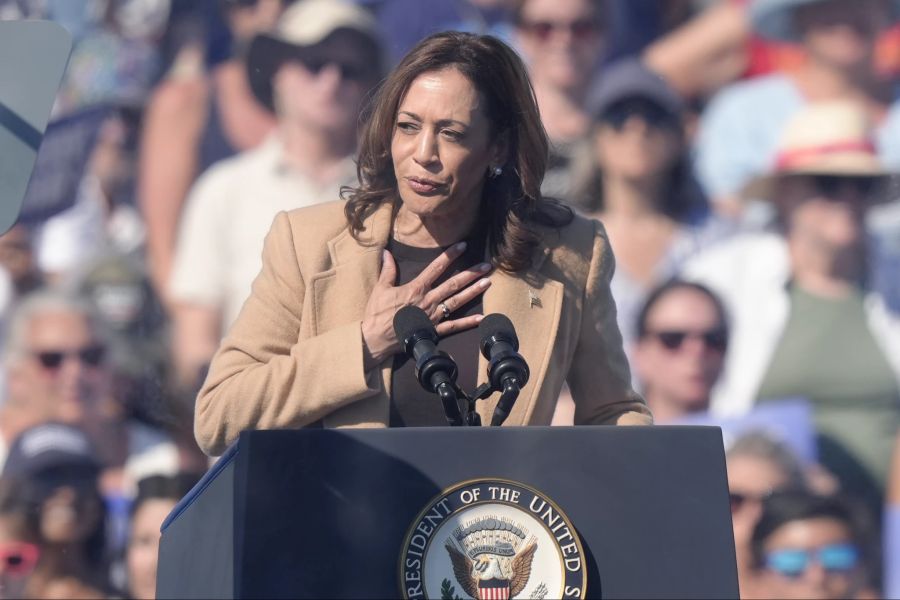 Die momentane Vizepräsidentin Kamala Harris von den Demokraten?