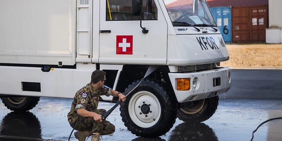 Die Schweiz übernimmt die Führung der Kfor-Transportkompanie im Kosovo. (Archivbild)