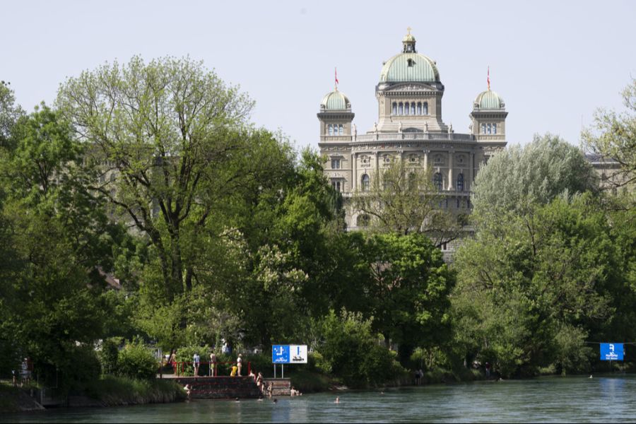 Bundeshaus Bundesverwaltung Aare