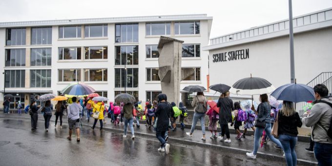 Das Schulhaus Staffeln in Luzern. (Archivbild) schulhaus staffeln