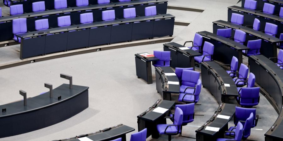 leerer Bundestag wegen Richterwahl