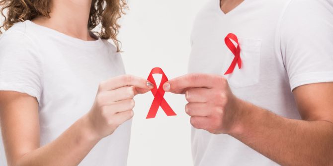 Mann Frau Aids-Schleife