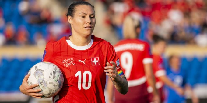 Die 34-Jährige verpasst das Heim-Turnier mit einem Kreuzbandriss. Ramona Bachmann WEURO 2025